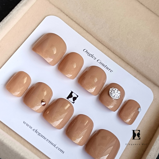 Eclaire Moi - Collection