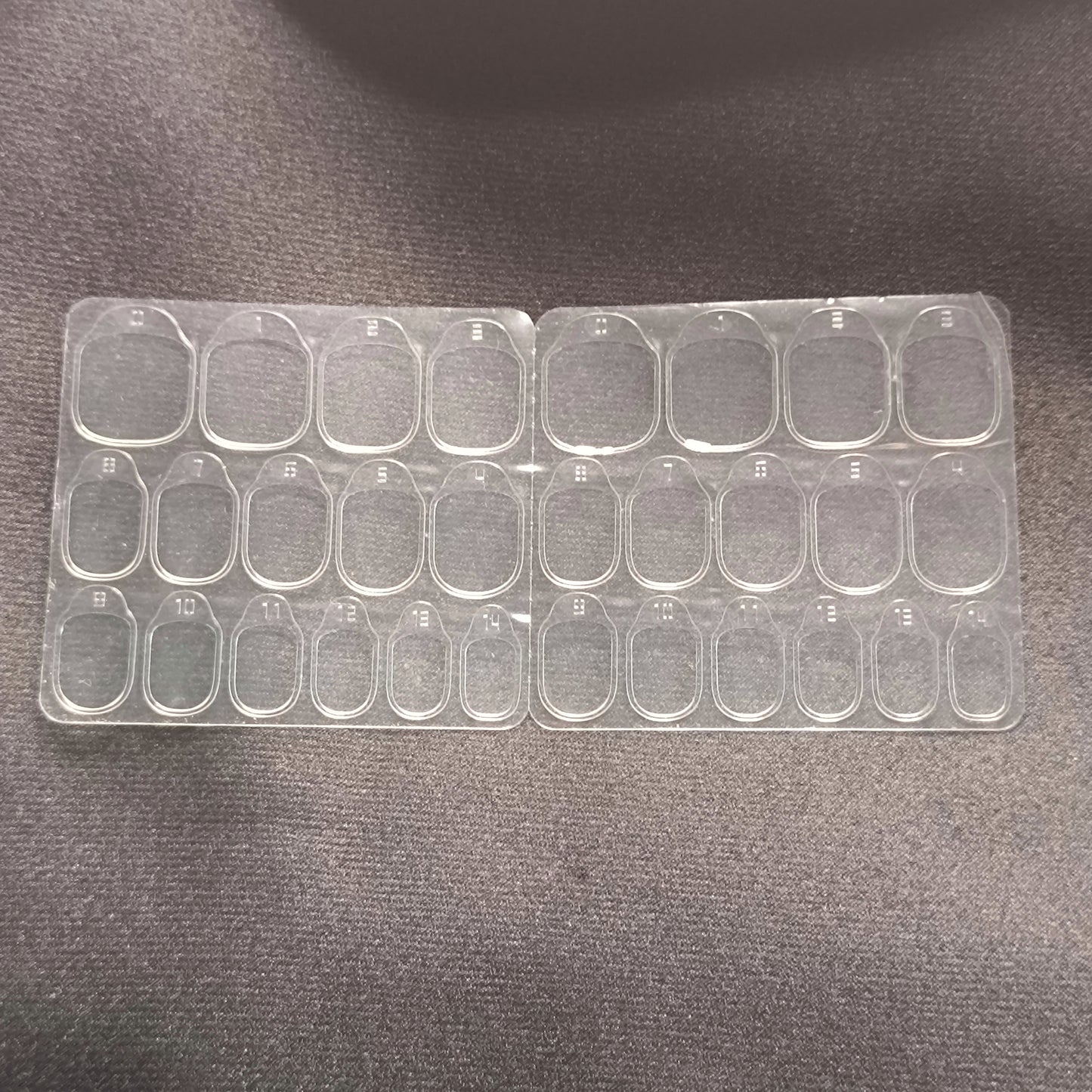 Patchs adhésifs pour press-on nails – Recharge