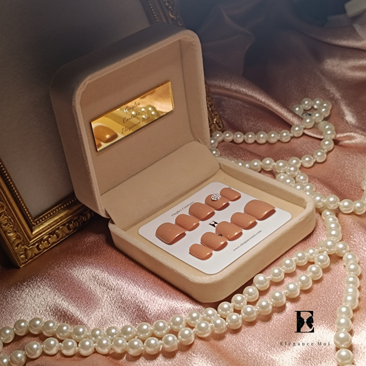 Eclaire Moi - Collection